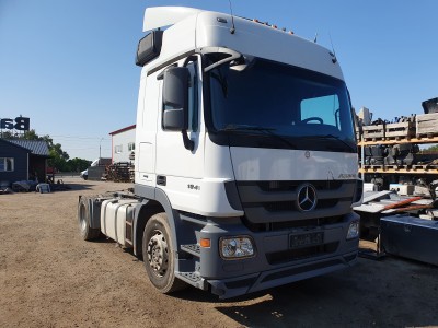 Mercedes-Benz Actros MP3 на разборке — OM501LA 408 л.с., G211-12 KL